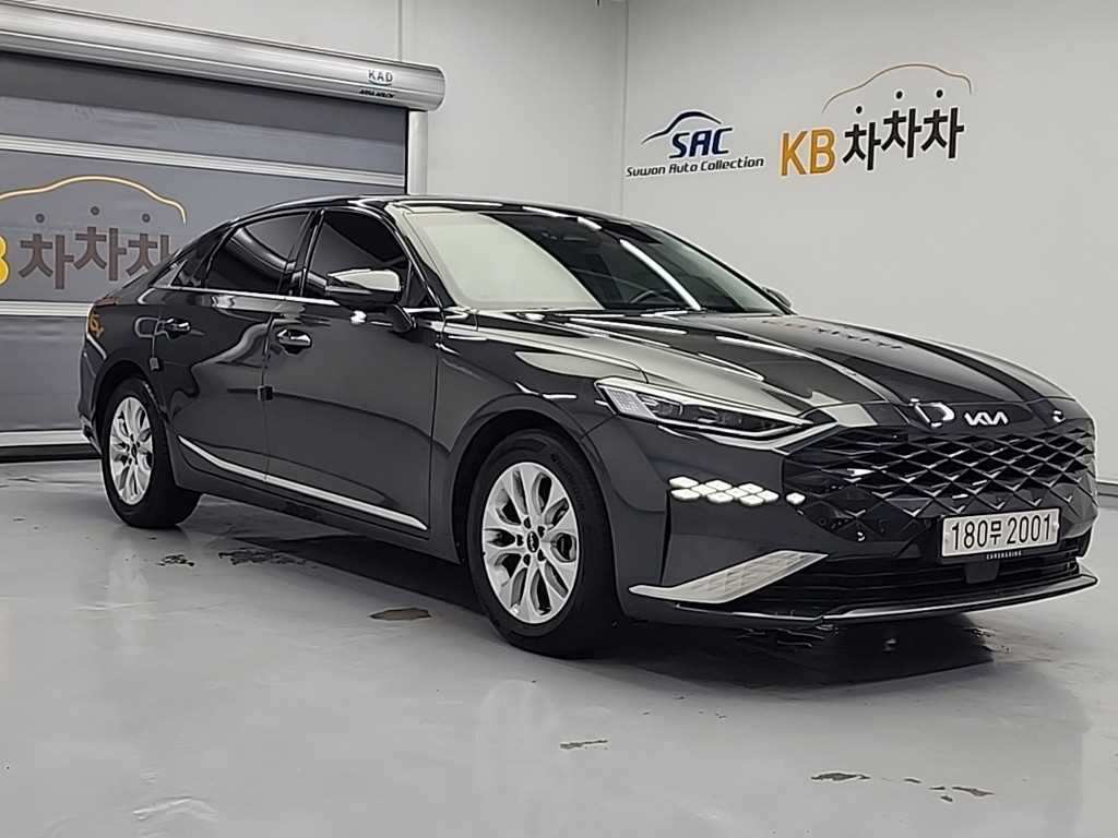 KIA K8 - Vista 4