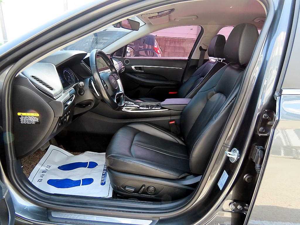 HYUNDAI Sonata - Vista 5