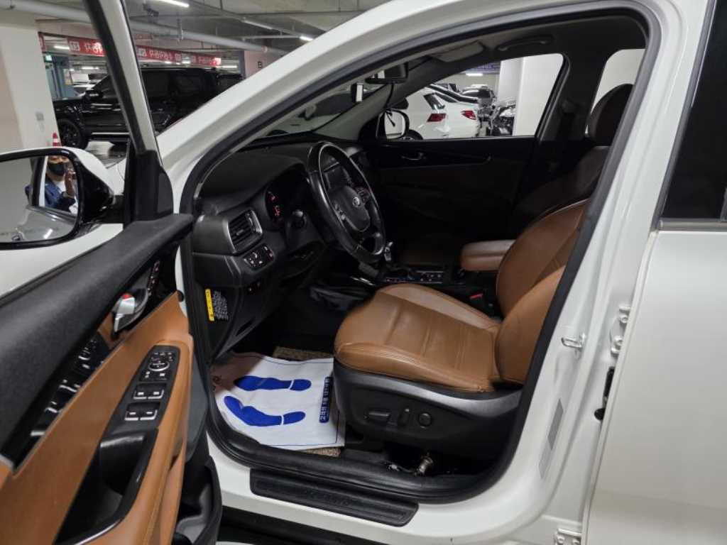 KIA Sorento - Vista 5