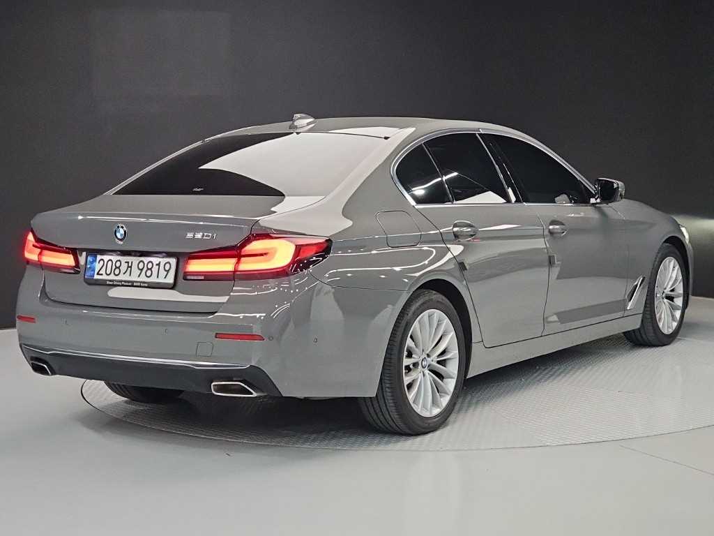 BMW 5 Series - Vista 4