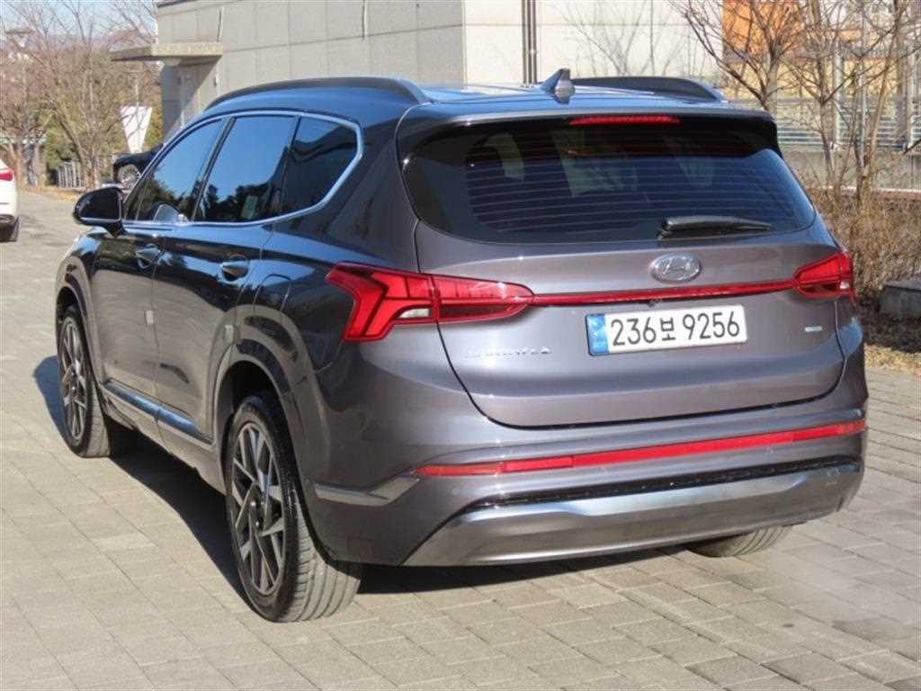 HYUNDAI Santa Fe - Vista 4