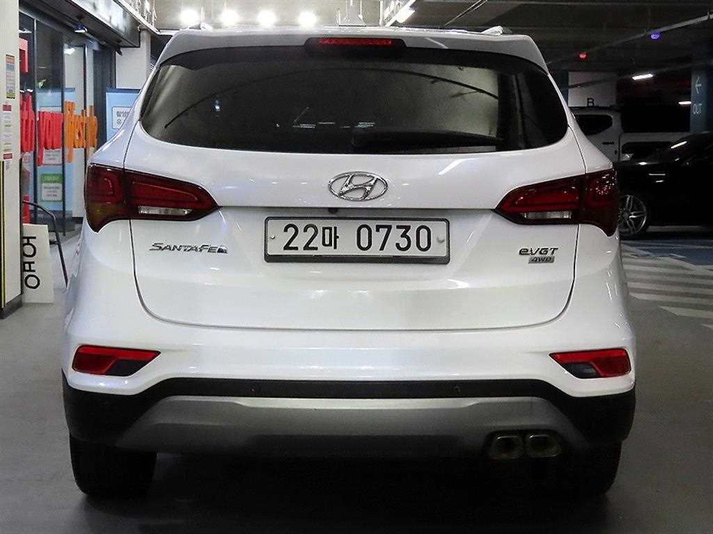 HYUNDAI Santa Fe - Vista 5