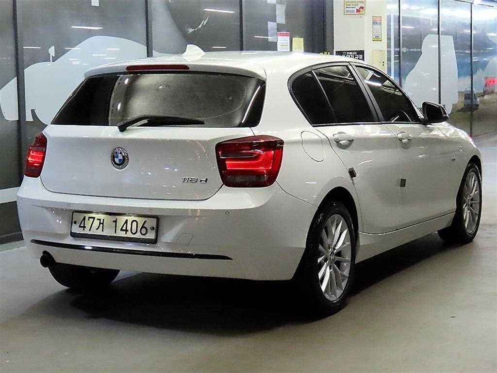 BMW 1 series - Vista 4
