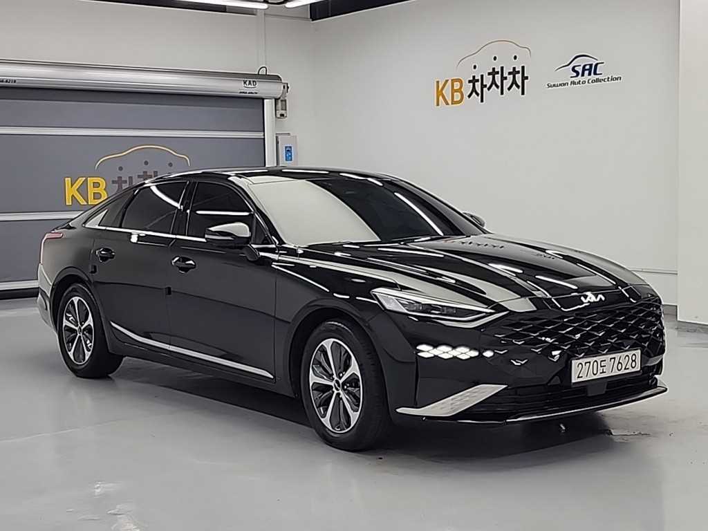 KIA K8 - Vista 4