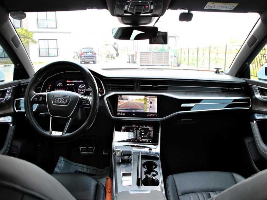 Audi A7 - Vista 5