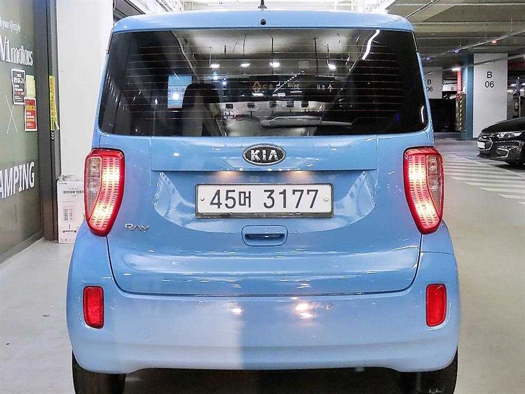 KIA Ray - Vista 5