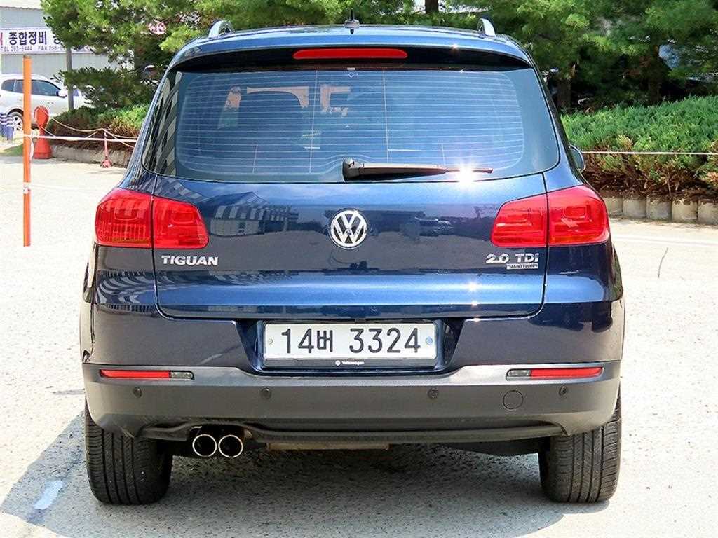 Volkswagen Tiguan - Vista 4