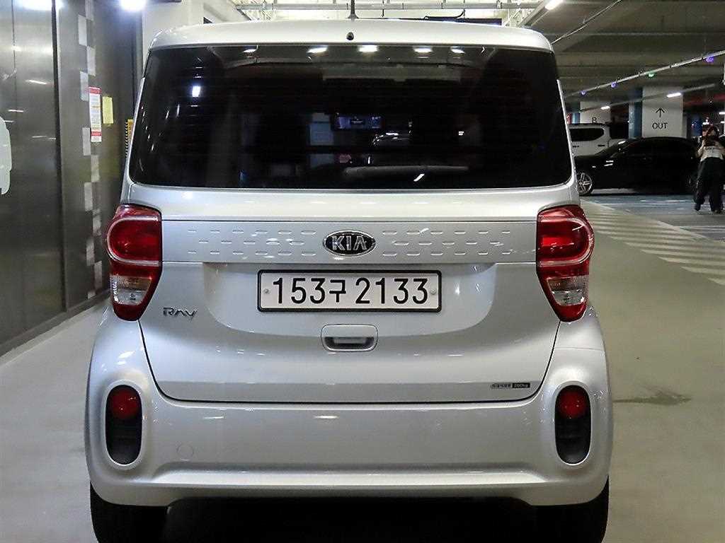 KIA Ray - Vista 5