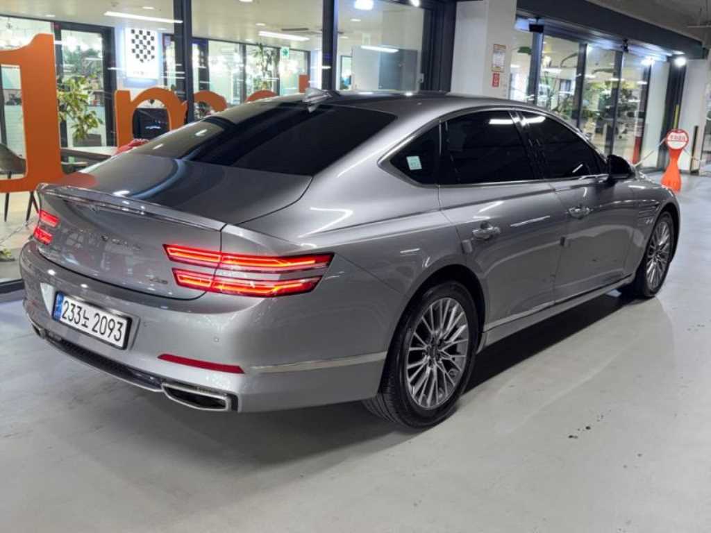 Genesis G80 - Vista 4