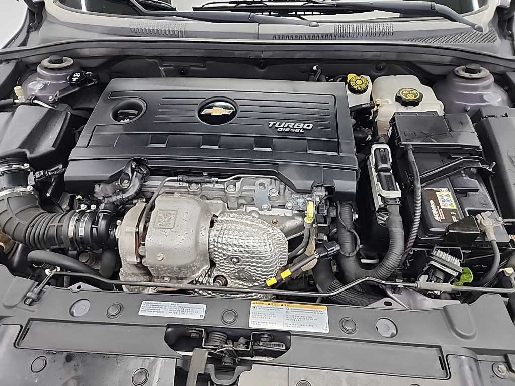 Chevrolet Cruise - Vista 5