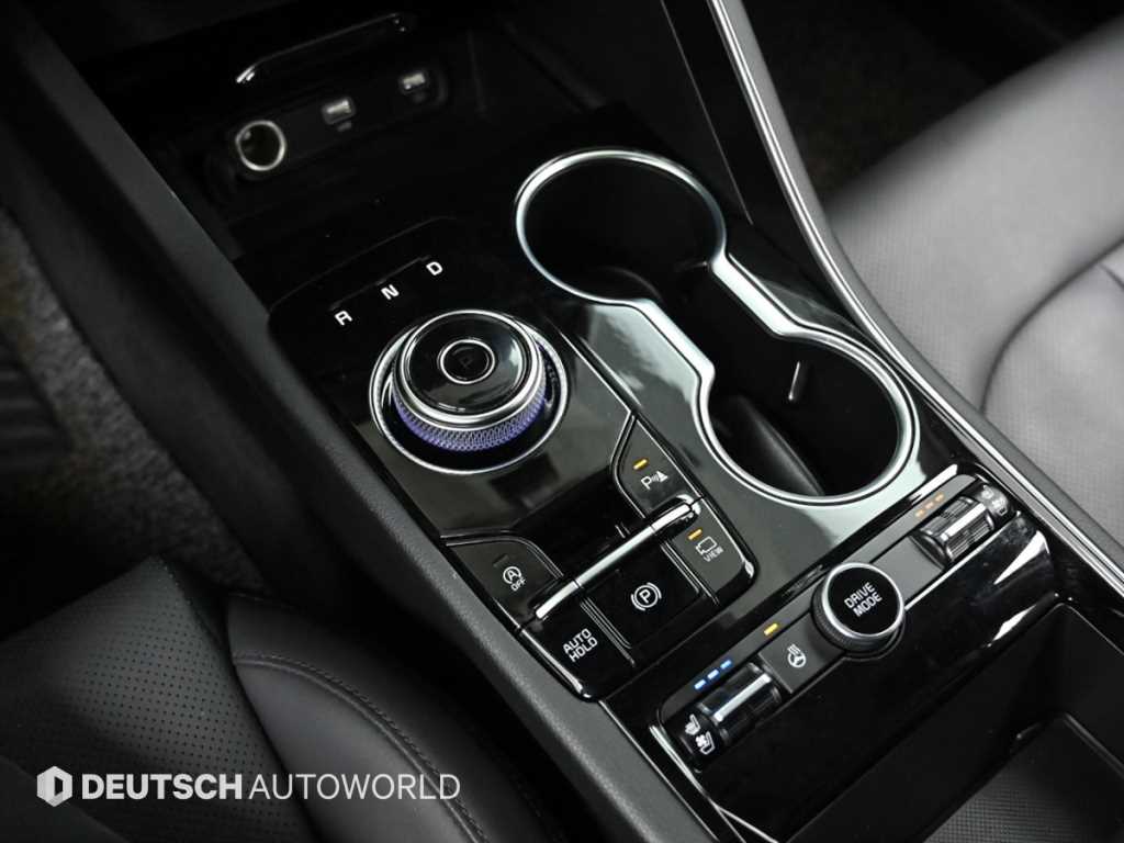 Kia K5 2.0 Noblesse 10