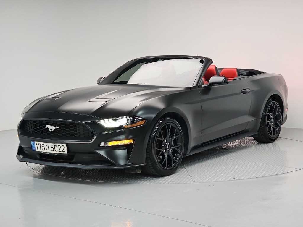 Ford Mustang 2.3 Convertible Premium