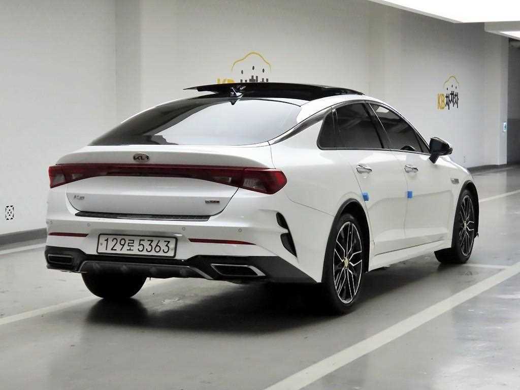 KIA K5 - Vista 4