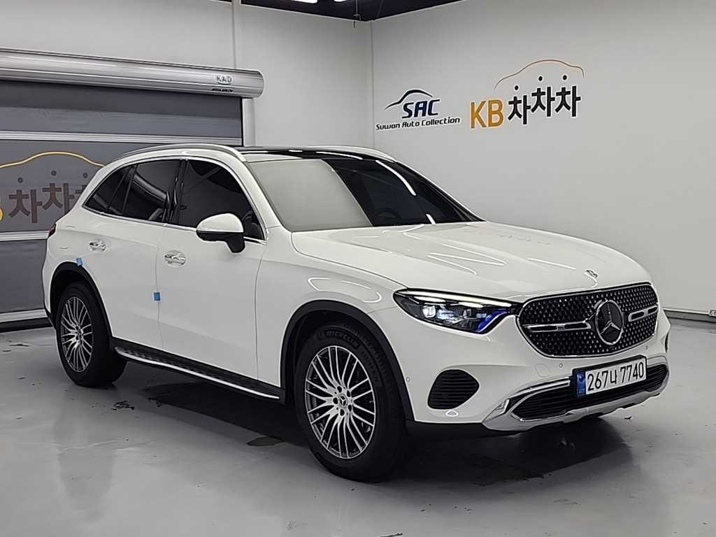 Mercedes Benz GLC Class - Vista 4
