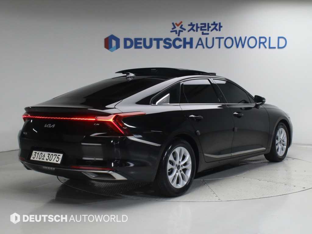 KIA K8 - Vista 4