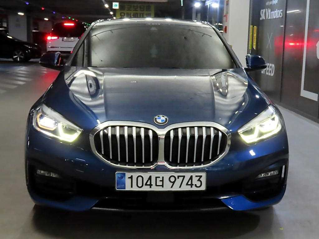 BMW 1시리즈 118d 스포츠 사진 2/20