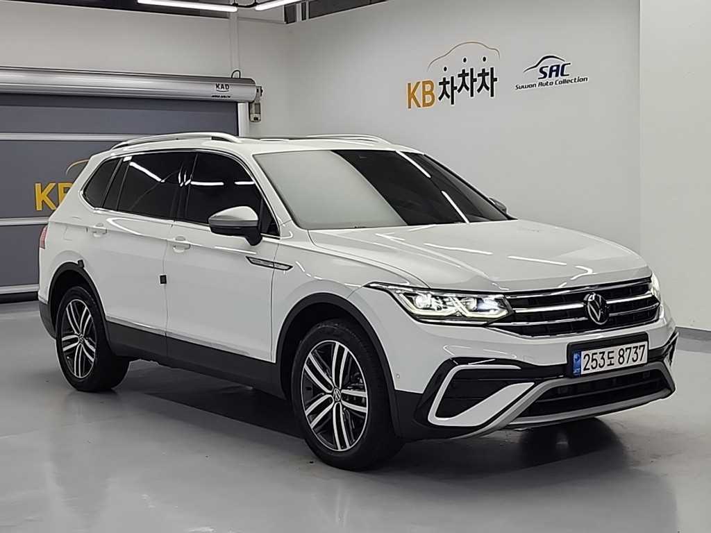 Volkswagen Tiguan - Vista 4