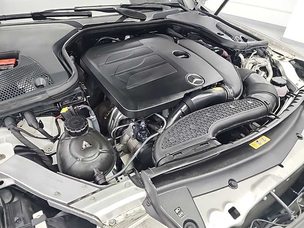 Mercedes Benz E class - Vista 5