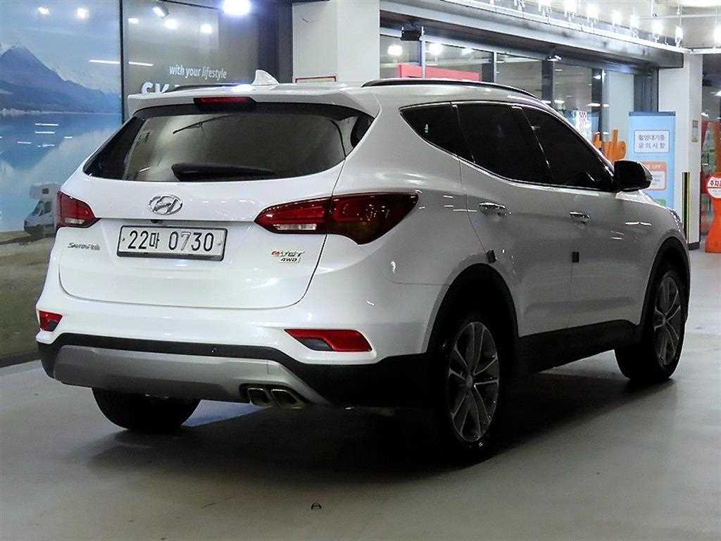 HYUNDAI Santa Fe - Vista 4