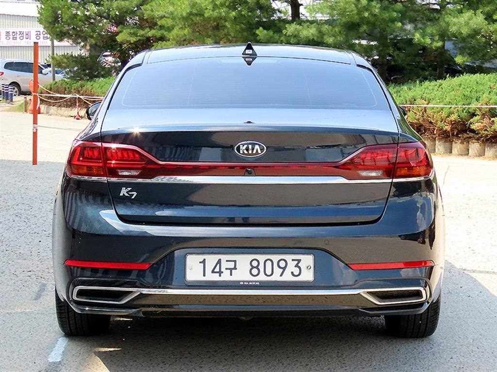 KIA K7 - Vista 4