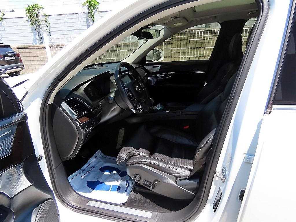 Volvo XC90 - Vista 5