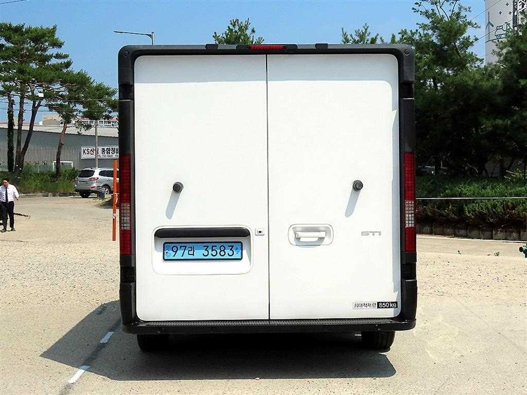 Small Truck Freezer Box(Low Deck) - Vista 4
