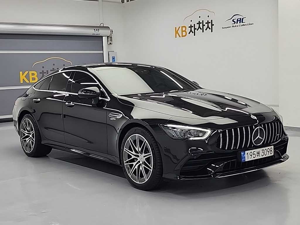 Mercedes Benz AMG GT - Vista 4