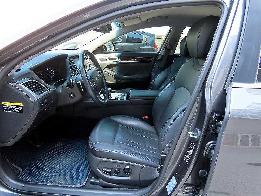 Genesis G80 - Vista 5