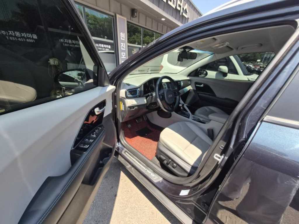 KIA Niro - Vista 5