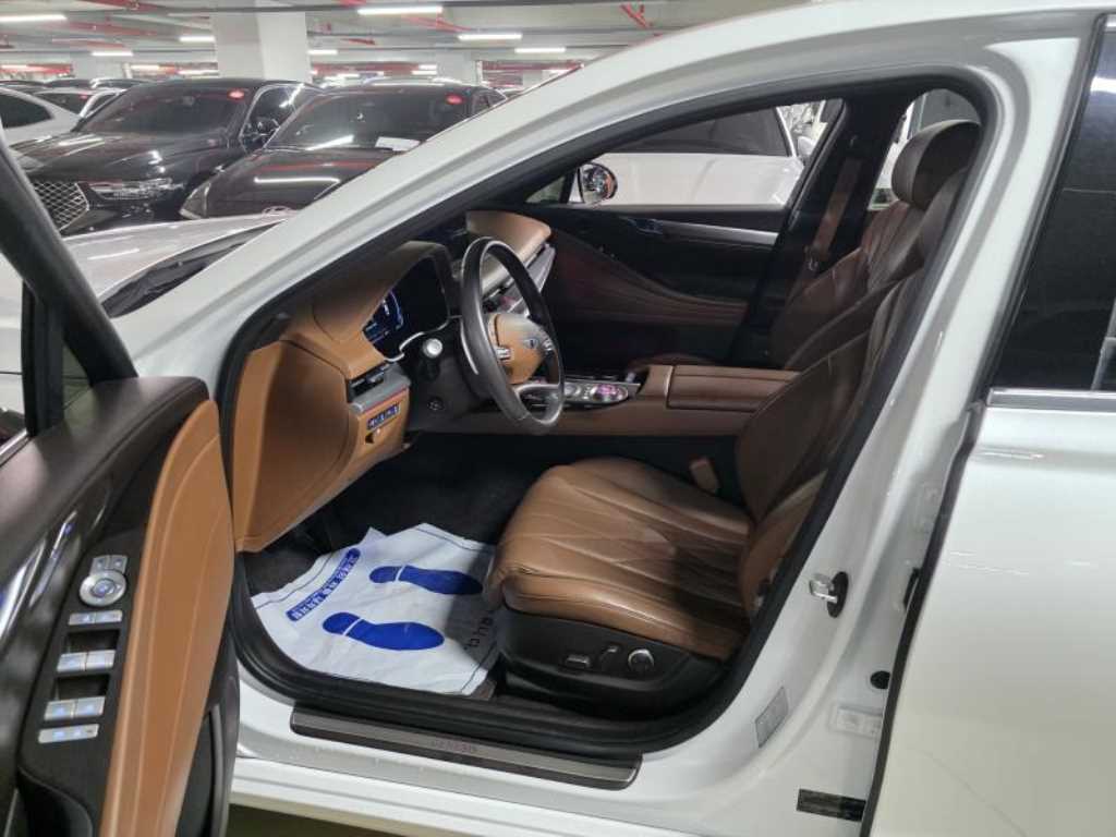 Genesis G80 - Vista 5