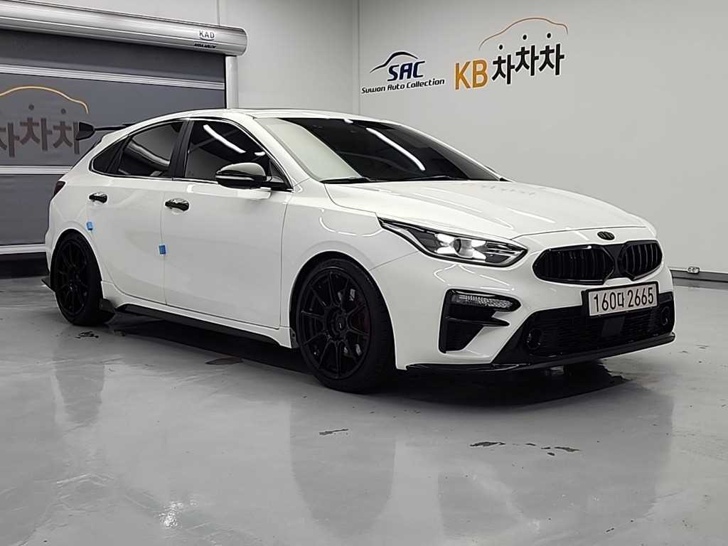KIA K3 - Vista 5