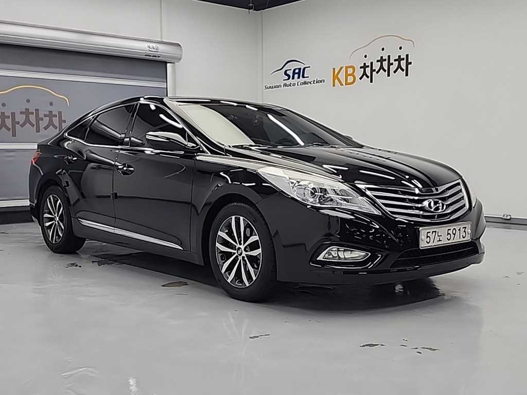 HYUNDAI Grandeur - Vista 4