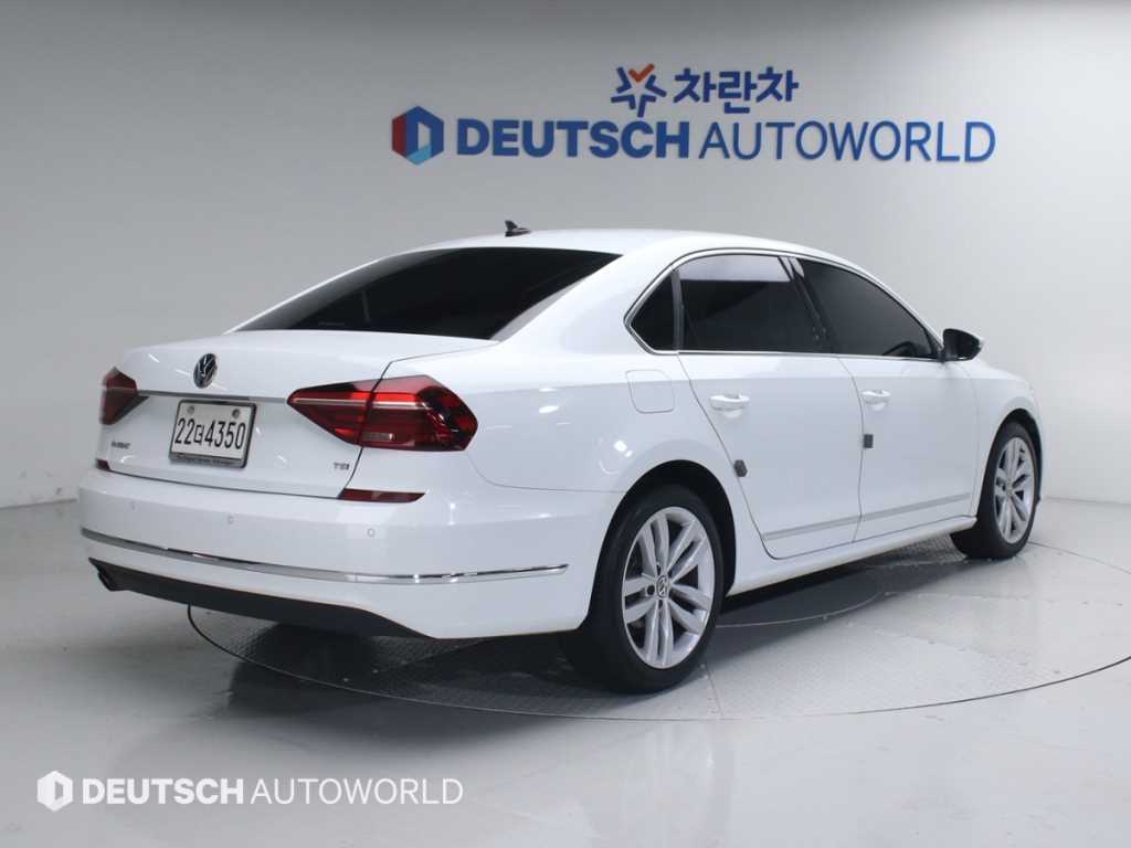 폭스바겐 파사트 2.0 TSI 사진 2/20