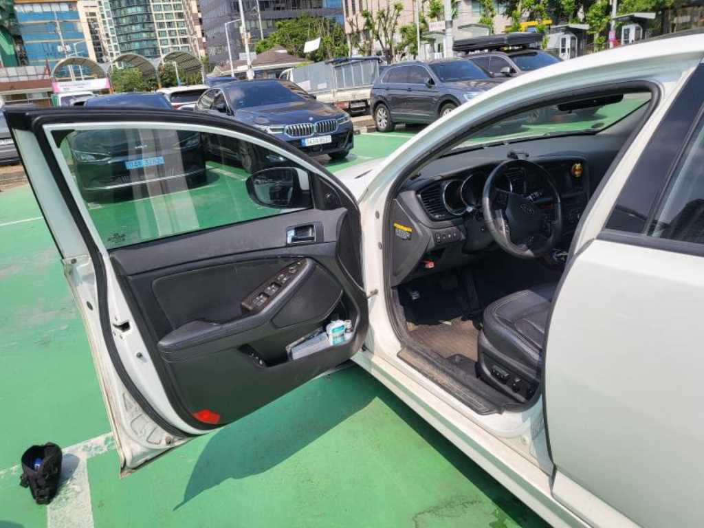 KIA K5 - Vista 4
