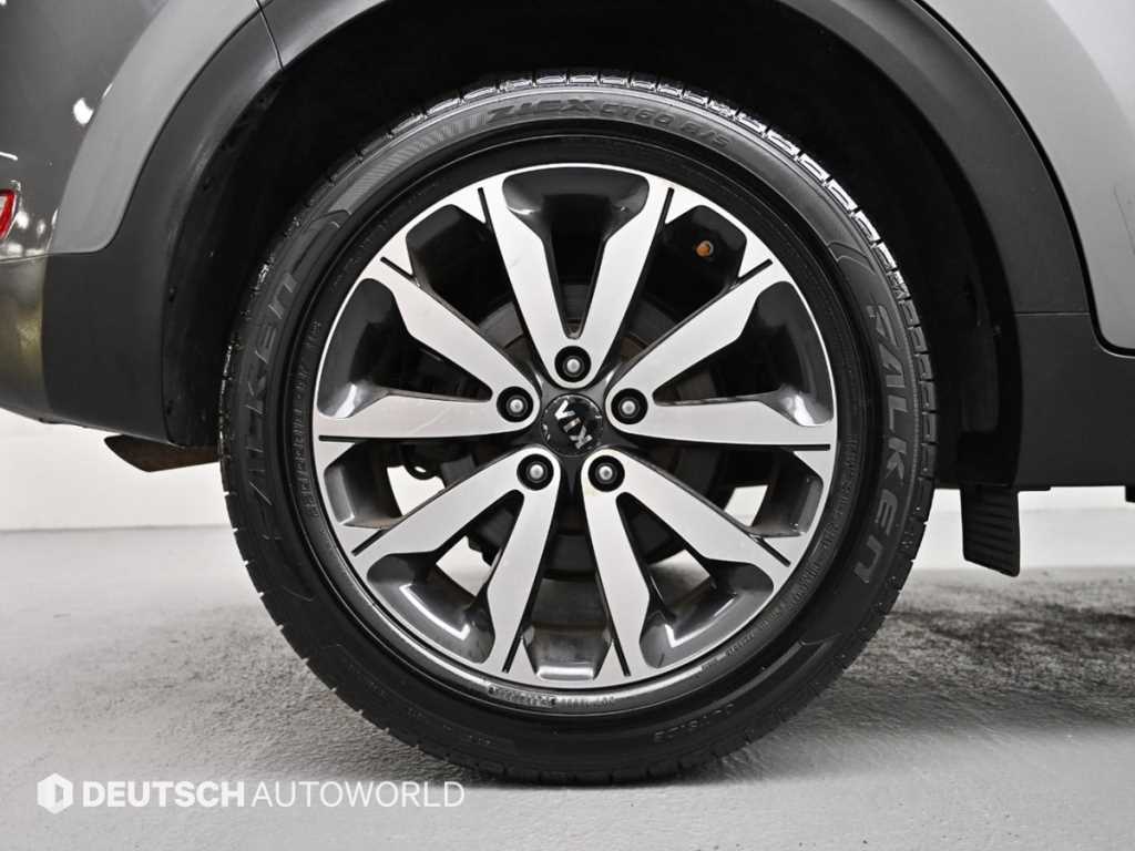 KIA Sportage - Vista 5
