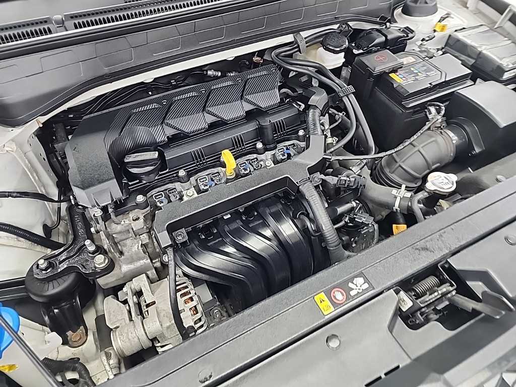 HYUNDAI Venue - Vista 5