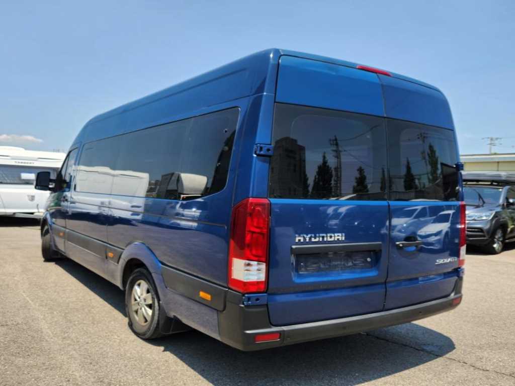 HYUNDAI Solati - Vista 4