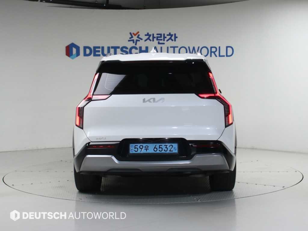 KIA EV9 - Vista 4