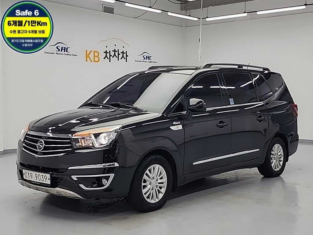 코란도투리스모 4WD RX 9인승 2017년식