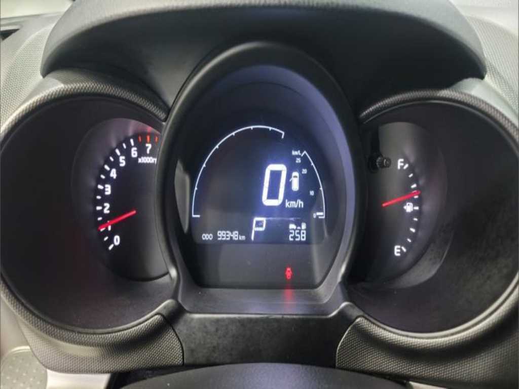 KIA Ray - Vista 5