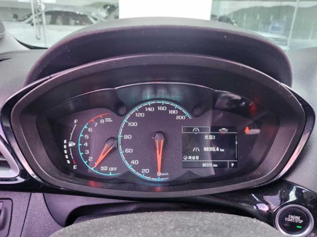 Chevrolet Spark - Vista 5