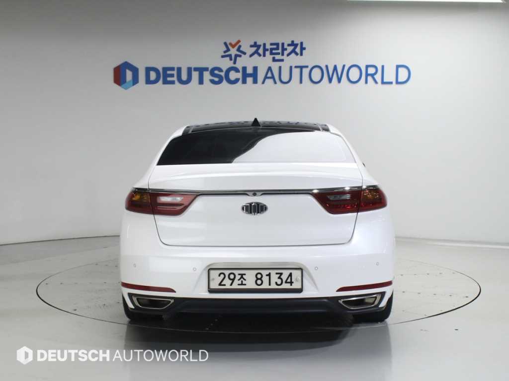 KIA K7 - Vista 4