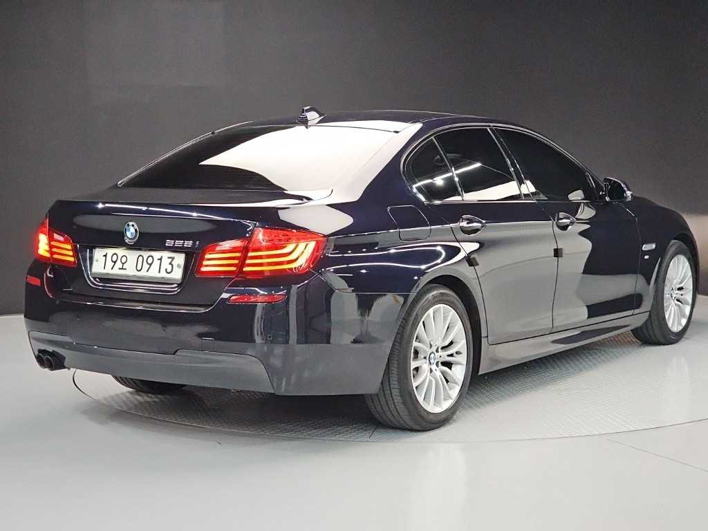 BMW 5 Series - Vista 4