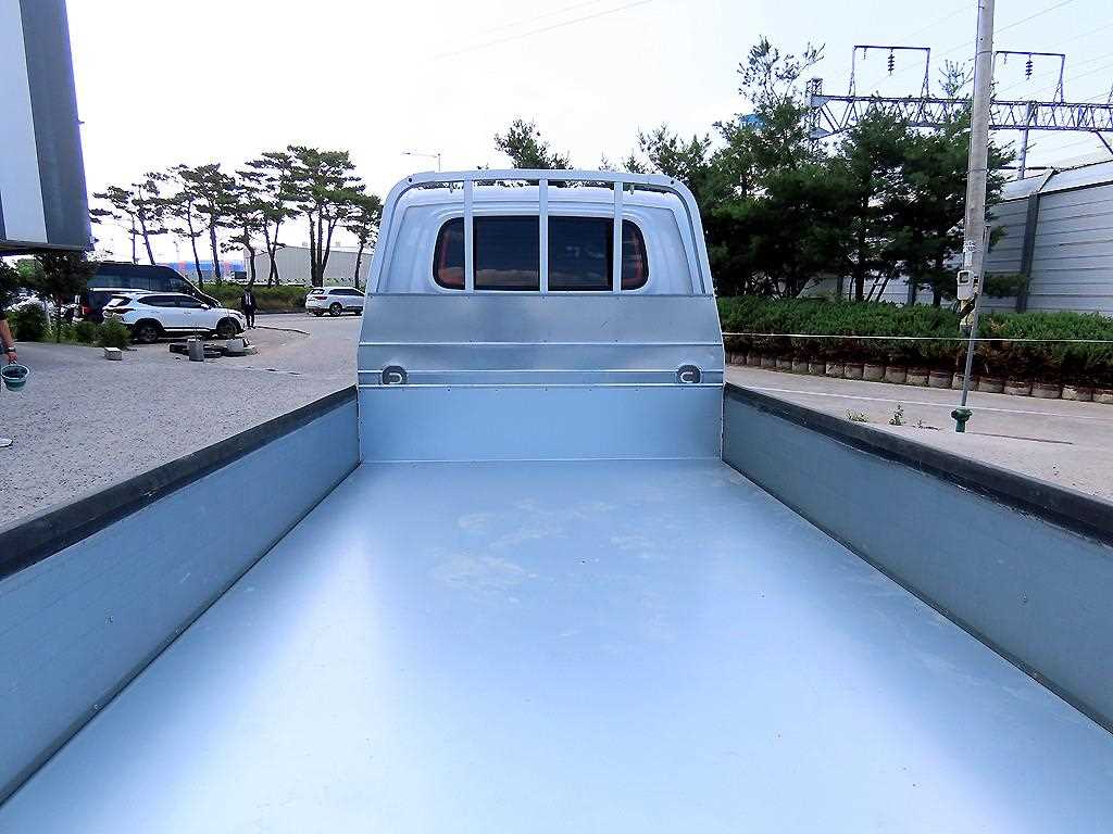 Small Truck Cargo (small) - Vista 5