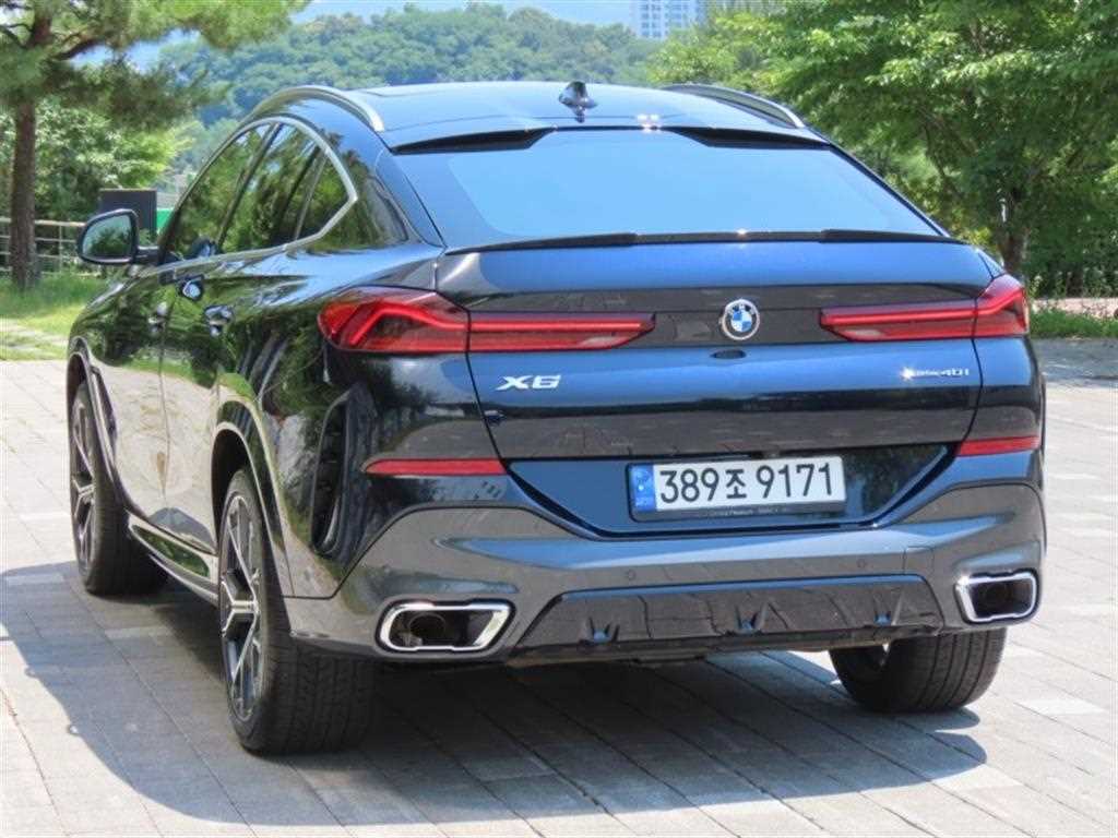 BMW X6 - Vista 4