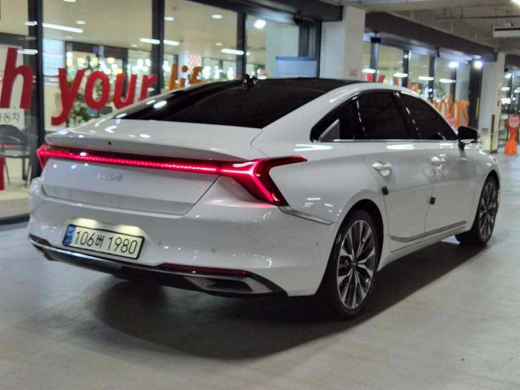 KIA K8 - Vista 4