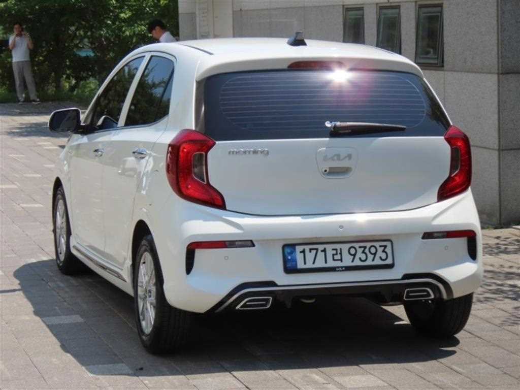 KIA Morning - Vista 4