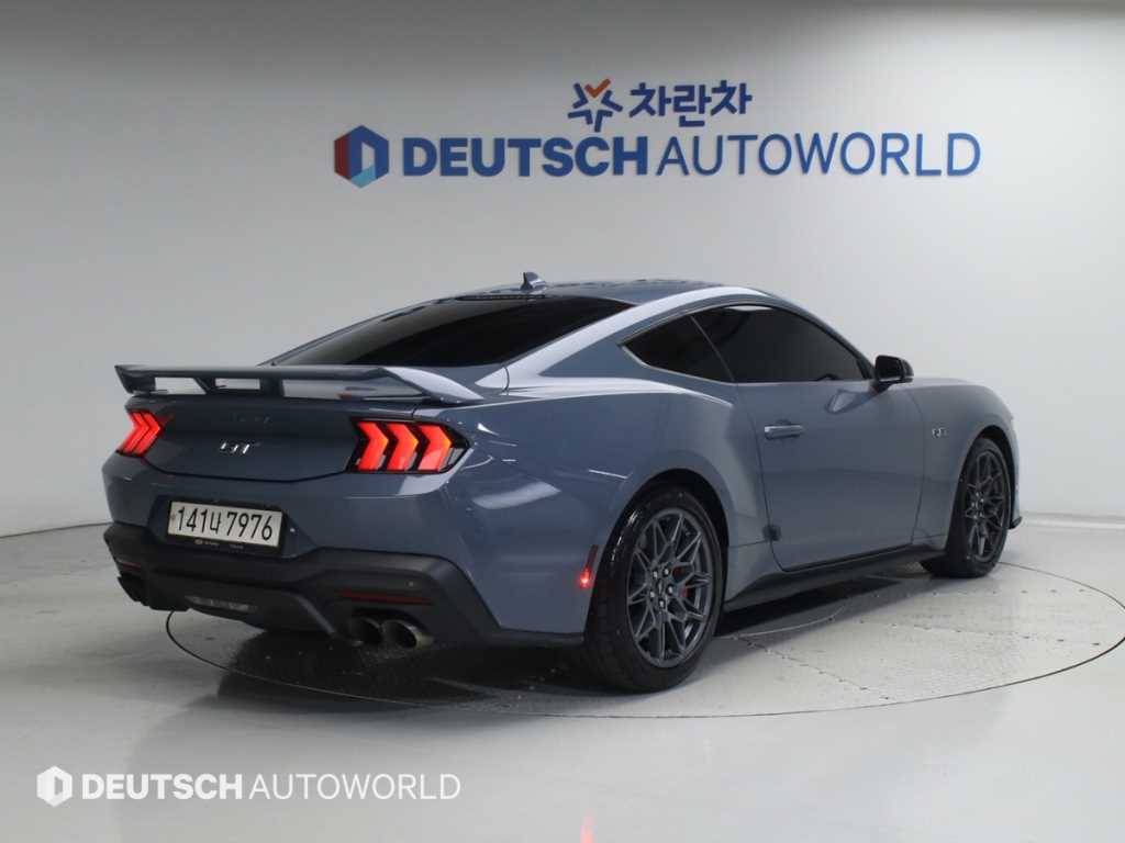 포드 머스탱 5.0 GT 프리미엄 쿠페 사진 2/20