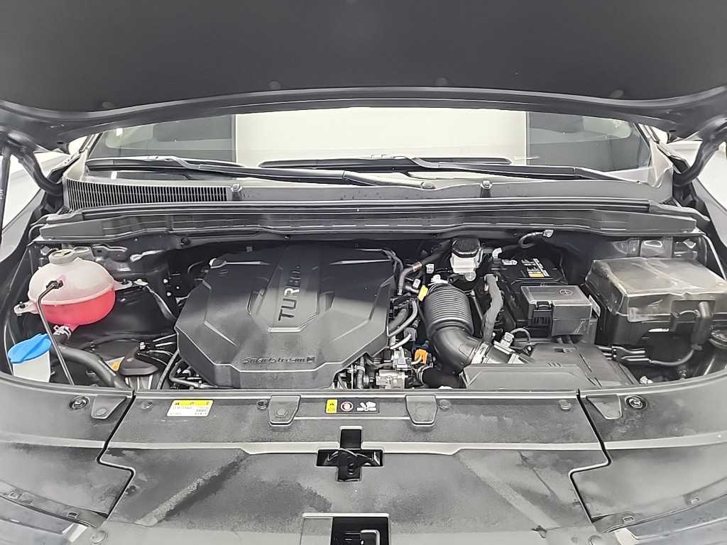 KIA Carnival - Vista 5