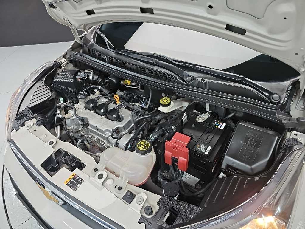 Chevrolet Spark - Vista 5